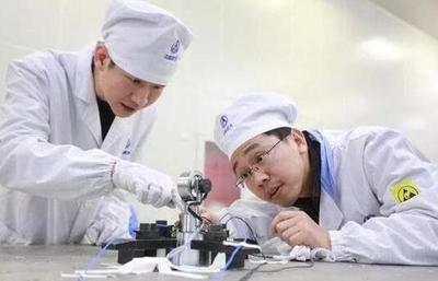 敢為中國先!博士導師攻克超材料技術(shù),為殲20發(fā)動機減輕10%負擔